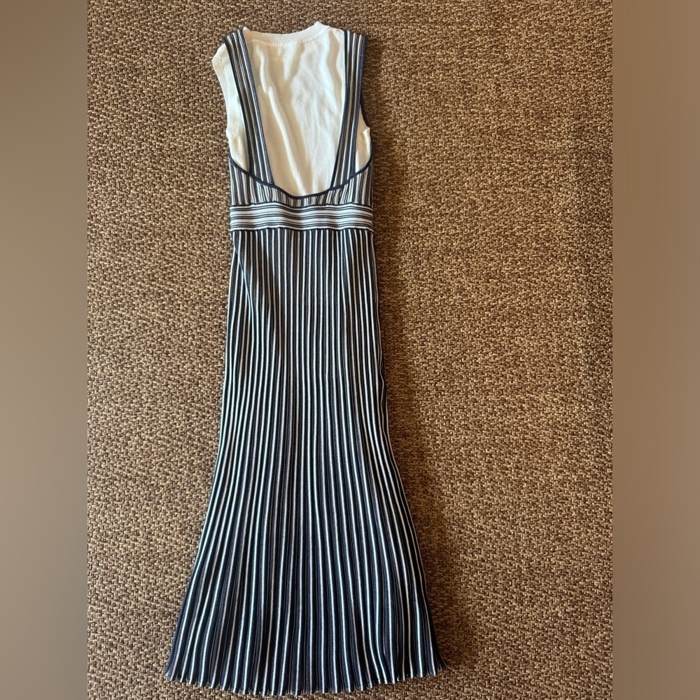 Boss Sleeveless Knitted Dress - Picture 5 of 7